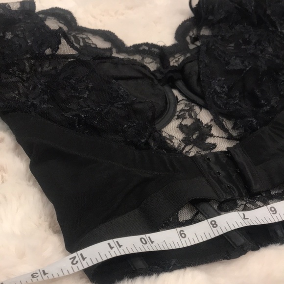 *Rare* Vintage Black Lace Open Back Corset Crop Top - Picture 12 of 15
